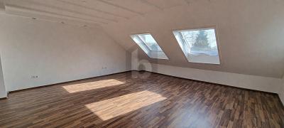 SOFORT EINZIEHEN - MODERN UND LUFTIG - Dachgeschoßwohnung Oberhausen Schmachtendorf | Angebot:26168044