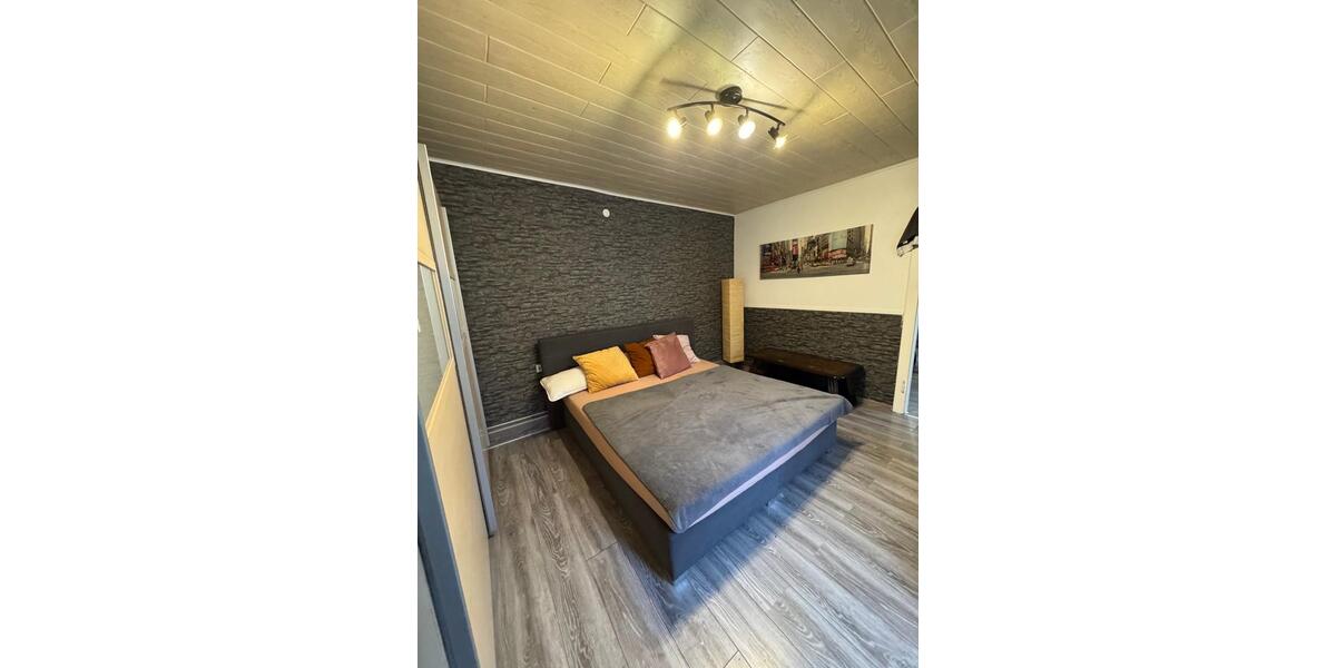 Etagenwohnung Duisburg Essenberg - 2 Zimmer, 55 m&sup2;, 400&euro; | Angebot:26096484