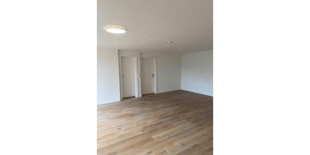 Etagenwohnung Dinslaken Lohberg - 2 Zimmer, 80 m&sup2;, 1.178&euro; | Angebot:25616604