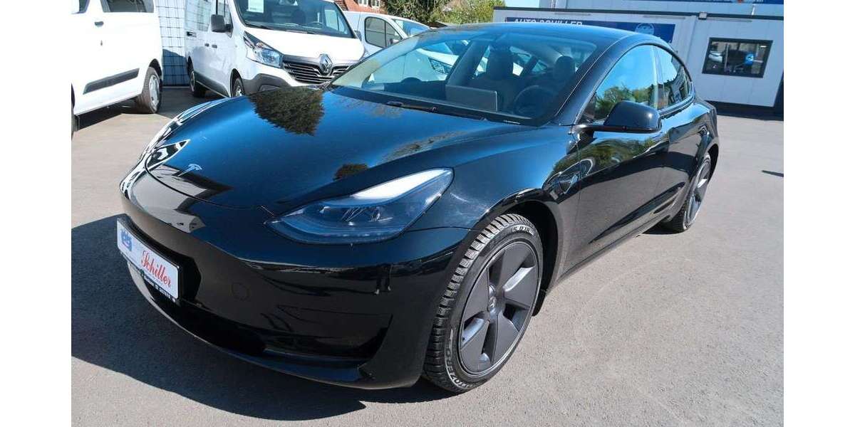 Tesla Model 3 67.800 km 28.900 &euro; Bochum 44803