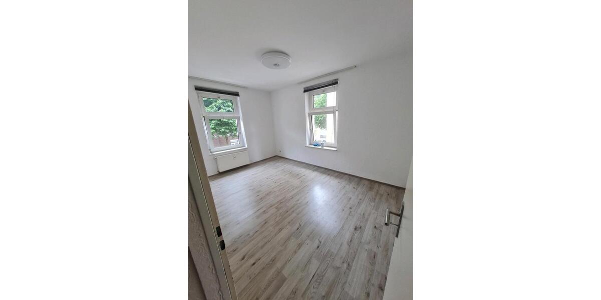 Etagenwohnung Herne Sodingen - 1 Zimmer, 102 m&sup2;, 800&euro; | Angebot:24497126