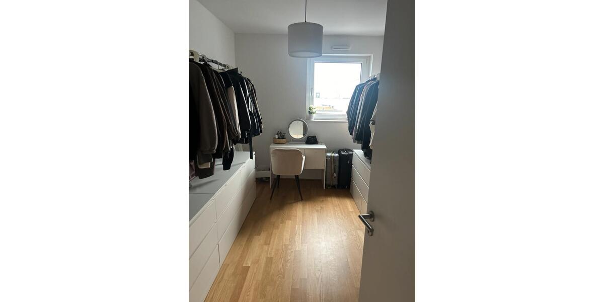 Einfamilienhaus Moers - 4.5 Zimmer, 97 m&sup2;, 1.680&euro; | Angebot:26007095