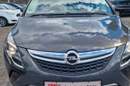 Opel Zafira 54.000 km 8.750 &euro; Bottrop 46238