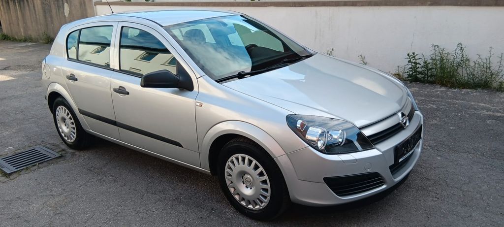 Opel Astra 179.800 km 1.970 &euro; Herten 45699