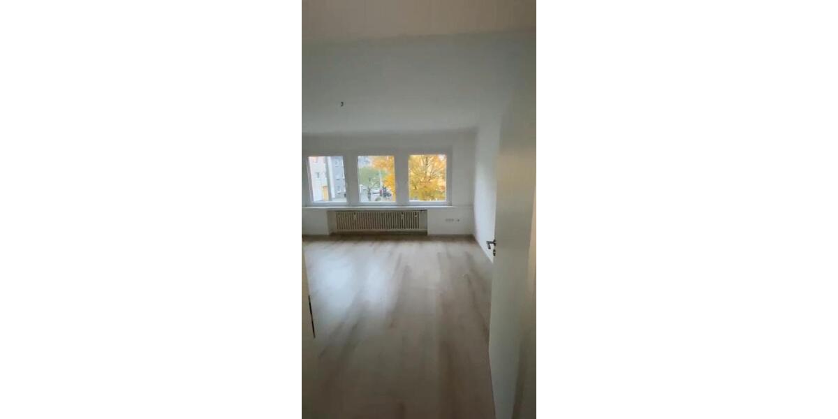 Etagenwohnung Duisburg Mittelmeiderich - 3 Zimmer, 71 m&sup2;, 440&euro; | Angebot:26548356