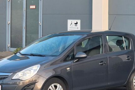 Opel Corsa 90.000 km 5.899 &euro; Mülheim an der Ruhr 45475