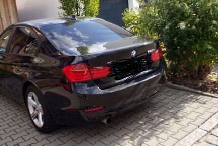 BMW 320 163.000 km 10.500 &euro; Recklinghausen 45661