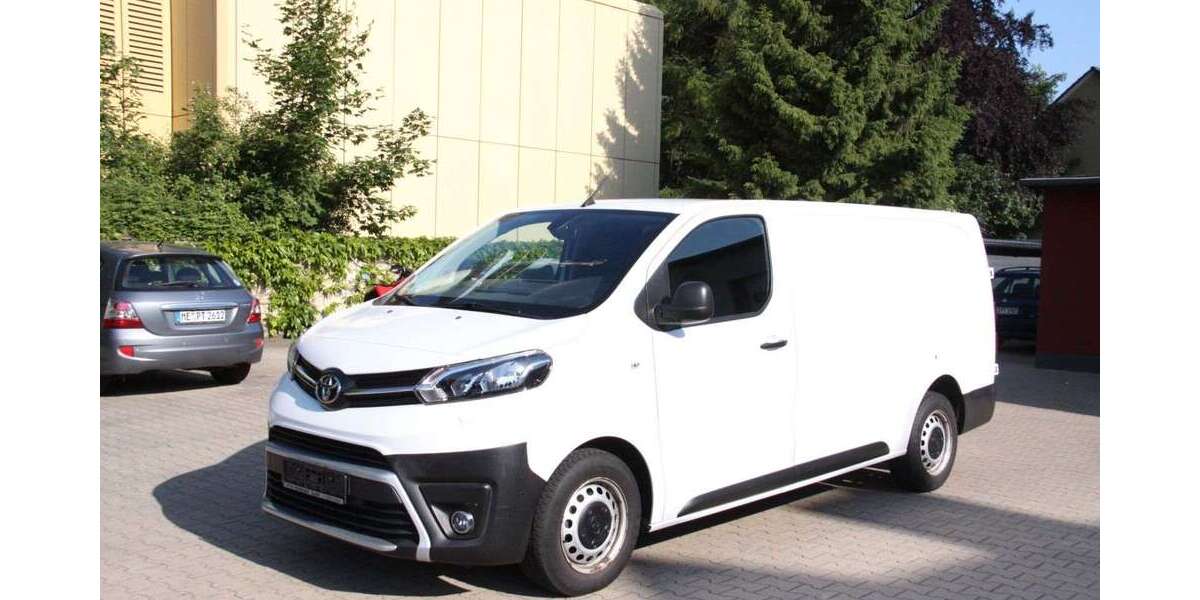 Toyota Proace 74.100 km 15.900 &euro; Velbert 42549