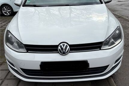 VW Golf 402.000 km 4.300 &euro; Gelsenkirchen 45886