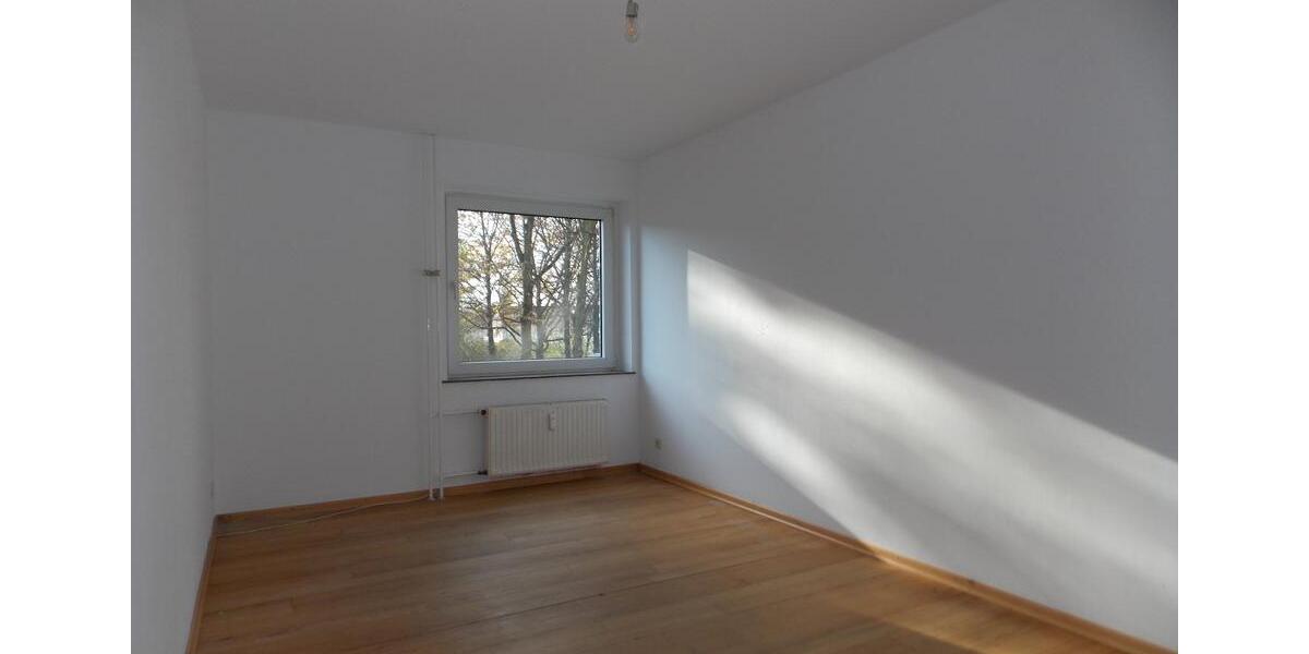 Etagenwohnung Gelsenkirchen Gelsenkirchen-West - 3.5 Zimmer, 76 m&sup2;, 117.000&euro; | Angebot:26709034