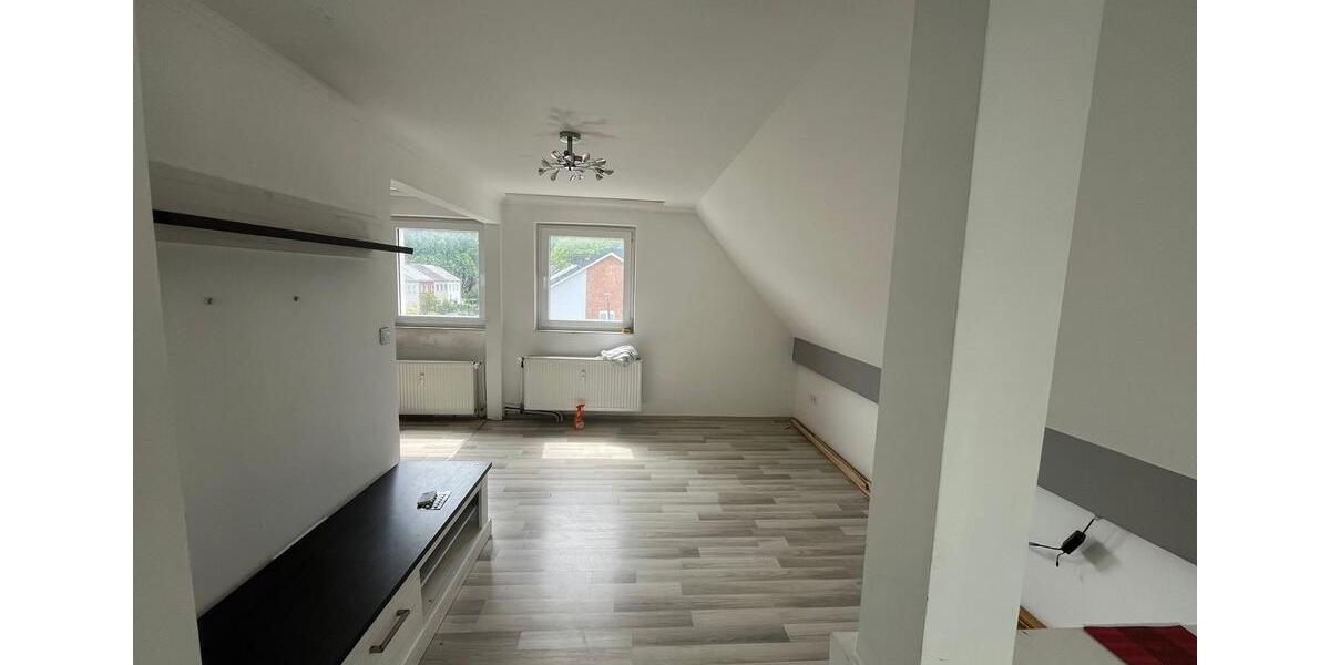 Dachgeschoßwohnung Marl Alt-Marl - 3.5 Zimmer, 65 m&sup2;, 850&euro; | Angebot:26563182