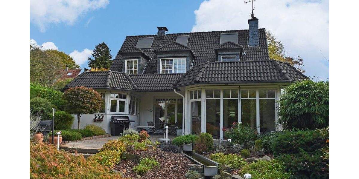 Einfamilienhaus Essen Werden - 6 Zimmer, 242 m&sup2;, 1.350.000&euro; | Angebot:25663253