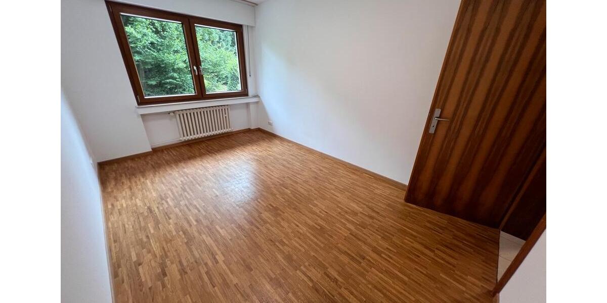 Reihenhaus Mülheim an der Ruhr Mellinghofen - 9 Zimmer, 248 m&sup2;, 660.000&euro; | Angebot:24611100