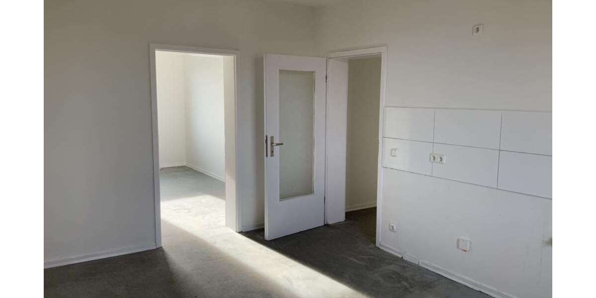 Etagenwohnung Essen Frohnhausen - 3.5 Zimmer, 82 m&sup2;, 699&euro; | Angebot:26098551