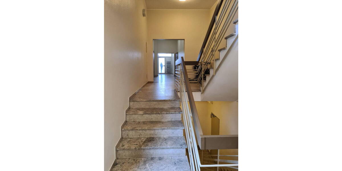 Etagenwohnung Moers Moers-Mitte - 3 Zimmer, 80 m&sup2;, 132.000&euro; | Angebot:26090019