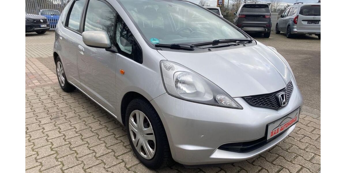 Honda Jazz 148.356 km 3.000 &euro; Moers 47445