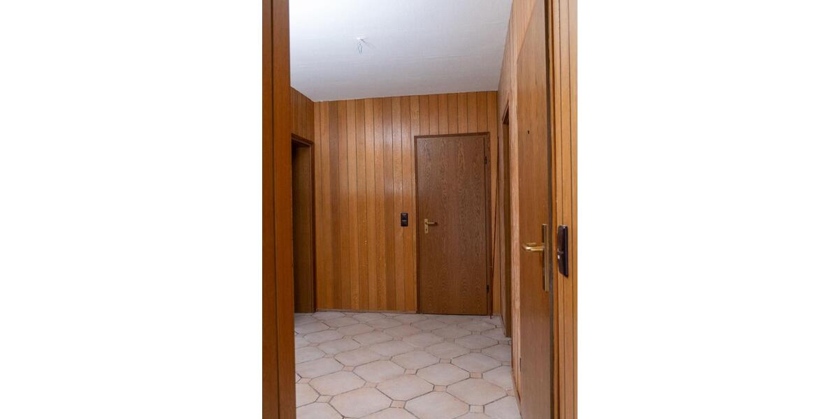 Etagenwohnung Duisburg Mittelmeiderich - 4 Zimmer, 1.028&euro; | Angebot:23665036