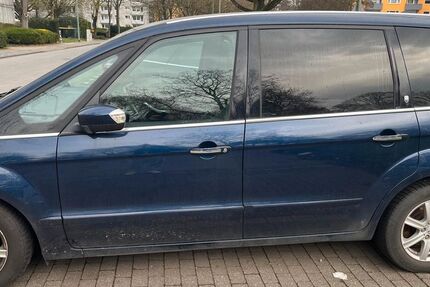 Ford Galaxy 243.000 km 4.299 &euro; Duisburg 47138
