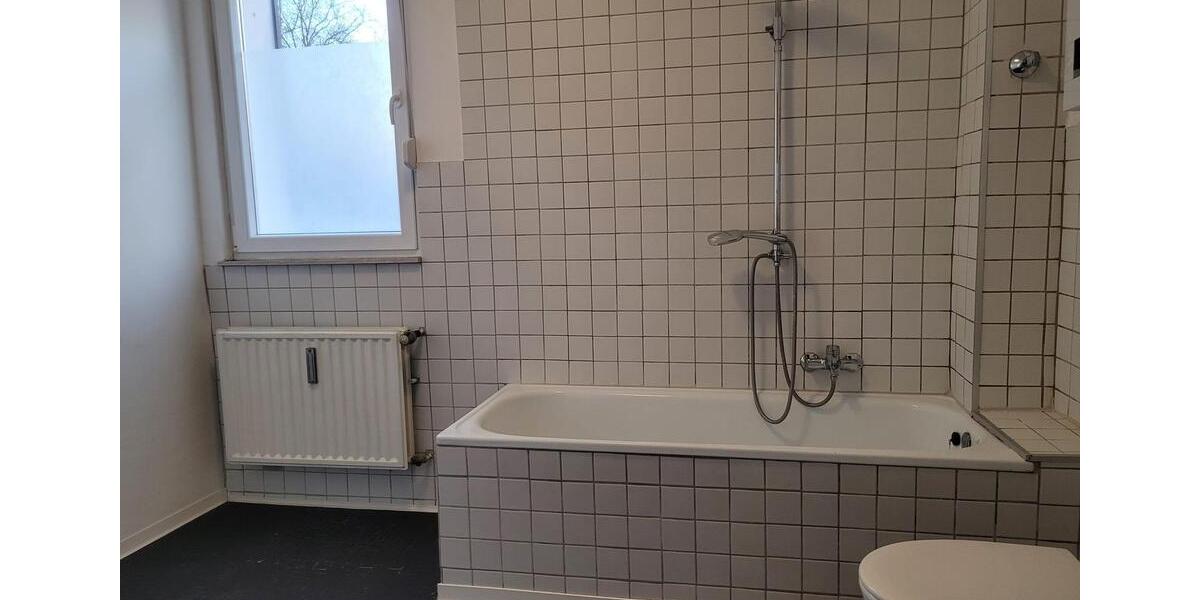 Etagenwohnung Bochum Bochum-Mitte - 3.5 Zimmer, 88 m&sup2;, 765&euro; | Angebot:26038836