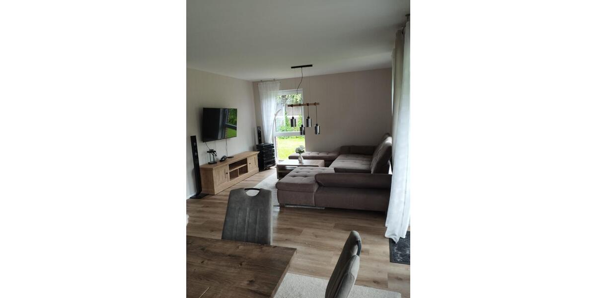 Erdgeschoßwohnung Reken - 3 Zimmer, 100 m&sup2;, 1.300&euro; | Angebot:26612571