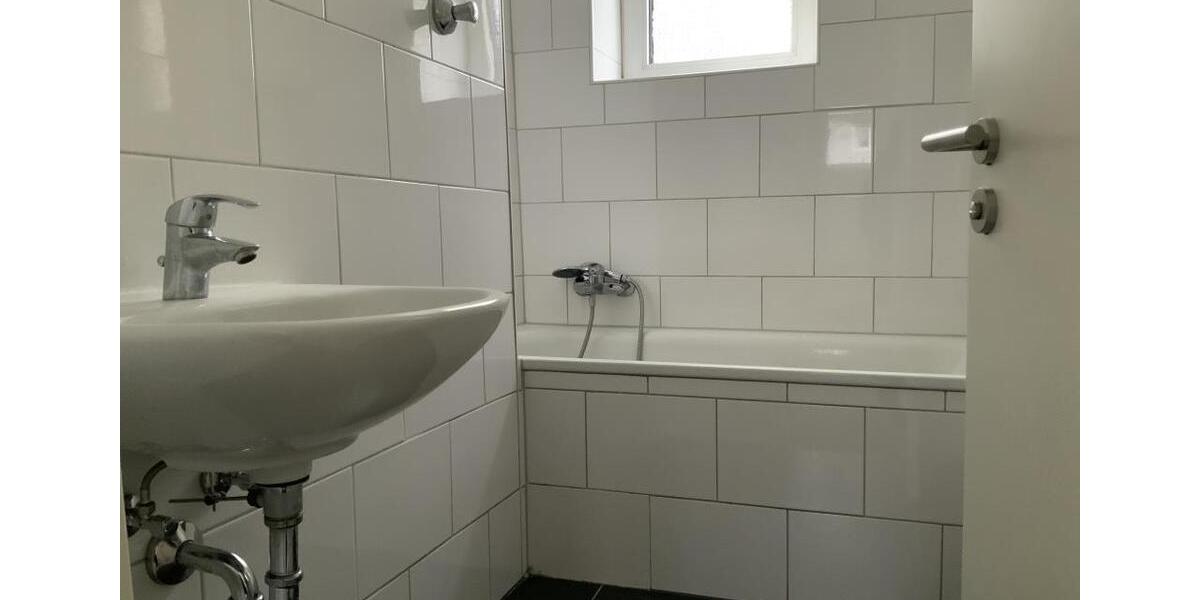 Erdgeschoßwohnung Gelsenkirchen Resse - 3.5 Zimmer, 65 m&sup2;, 499&euro; | Angebot:26652161