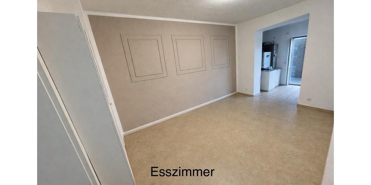 Erdgeschoßwohnung Essen Stadtbezirk IV - 4 Zimmer, 90 m&sup2;, 950&euro; | Angebot:26111299