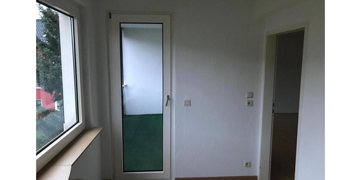 Etagenwohnung Hattingen Niederbonsfeld - 3.5 Zimmer, 79 m&sup2;, 500&euro; | Angebot:25978291