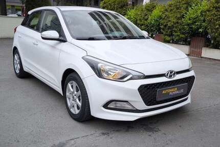 Hyundai i20 10.000 km 9.950 &euro; Essen 45138