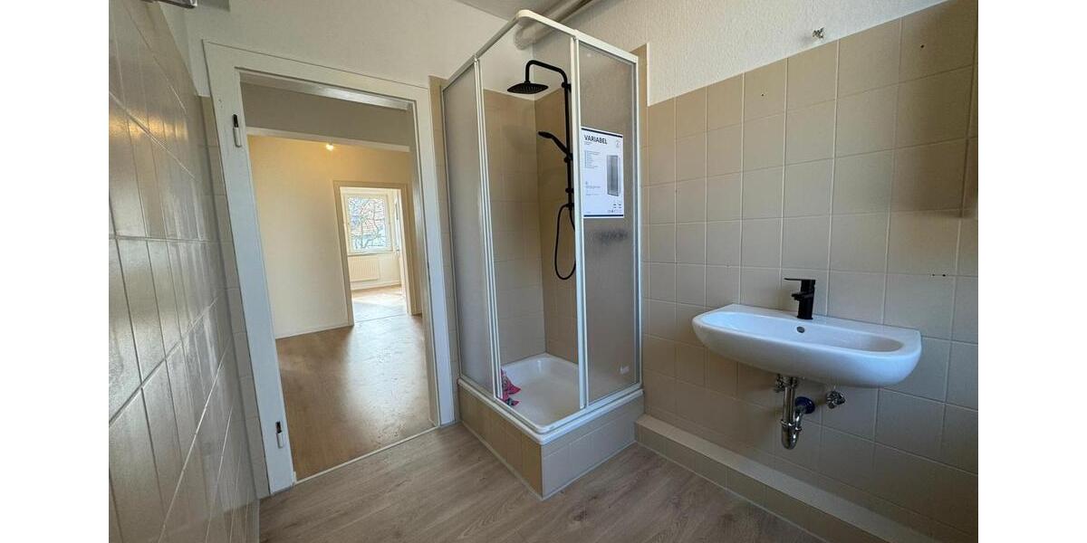 Etagenwohnung Bochum Günnigfeld - 2 Zimmer, 70 m&sup2;, 550&euro; | Angebot:26038845