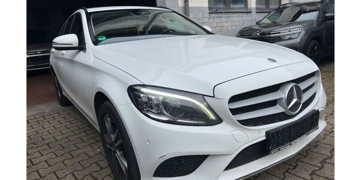 Mercedes-Benz C 220 187.000 km 15.900 &euro; Bochum 44793