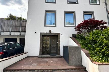 Haus Velbert Velbert-Mitte - 6 Zimmer, 171 m&sup2;, 590.000&euro; | Angebot:27266422