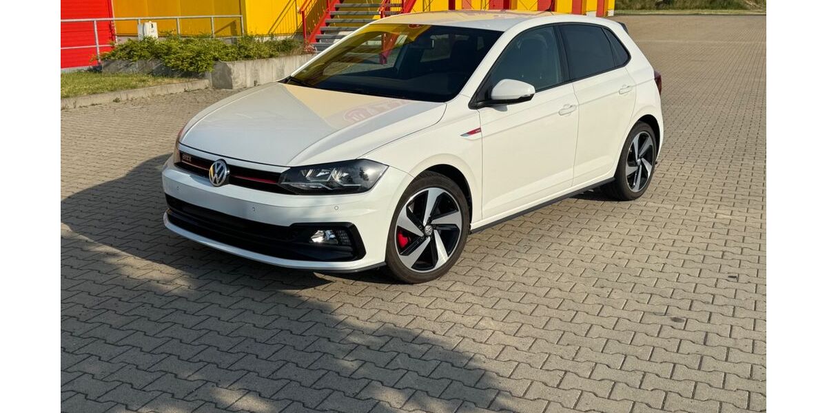 VW Polo 99.995 km 14.499 &euro; Oberhausen 46145