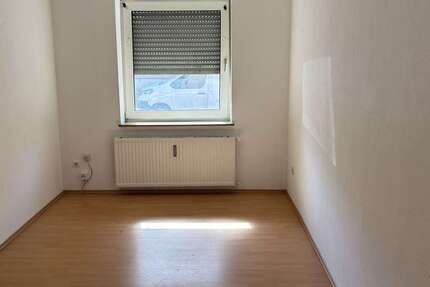 Wohnung Gelsenkirchen Ückendorf - 1 Zimmer, 29 m&sup2;, 320&euro; | Angebot:26135110
