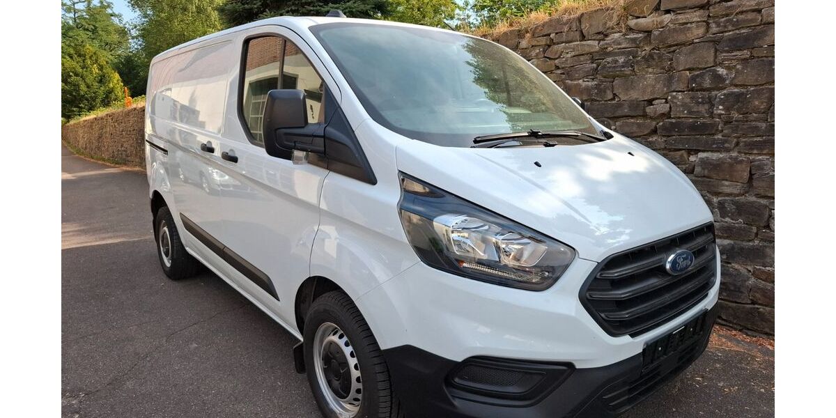Ford Transit Custom 90.000 km 14.800 &euro; Mülheim an der Ruhr 45481