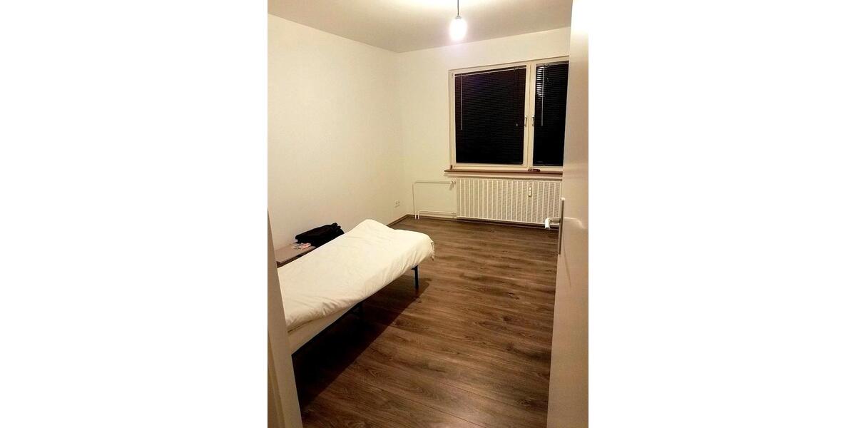 Etagenwohnung Duisburg Duisburg-Mitte - 2 Zimmer, 47 m&sup2;, 450&euro; | Angebot:26648924