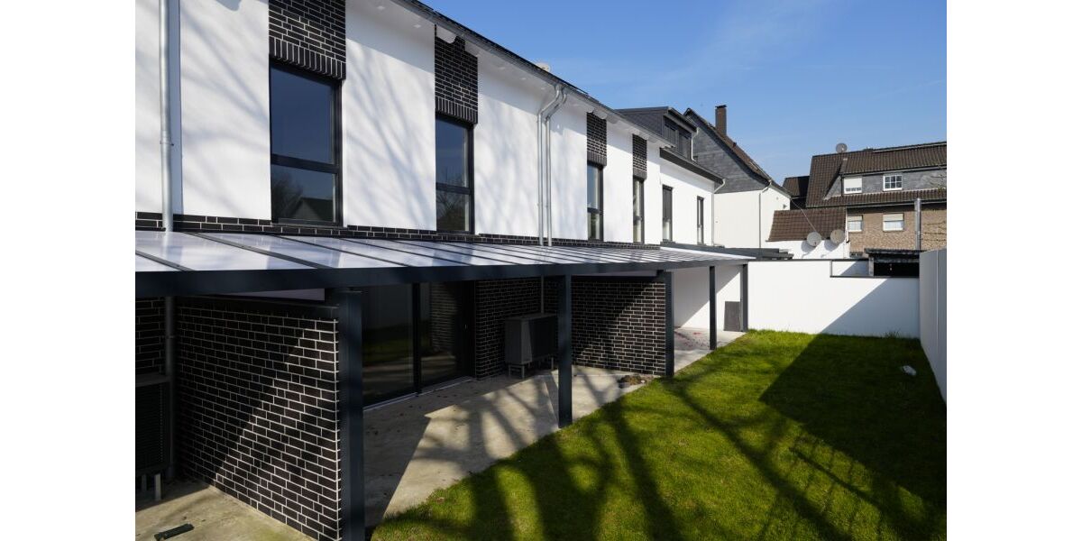 Provisionsfrei* Eckhaus EFH Endhaus mit PV 10,4 KW+Garage 140m zum Rheinufer Energiebedarf 22,4 kWhm2a - Reihenendhaus Duisburg Essenberg | Angebot:26163676