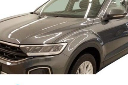 VW T-Roc 5.300 km 24.698 &euro; Recklinghausen 45657