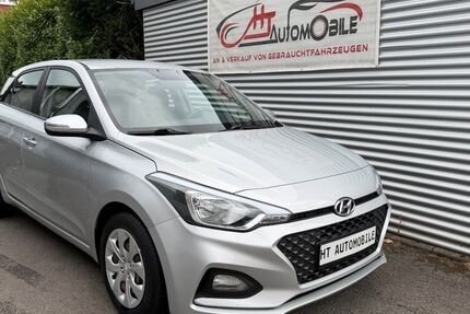 Hyundai i20 76.800 km 10.999 &euro; Marl 45770