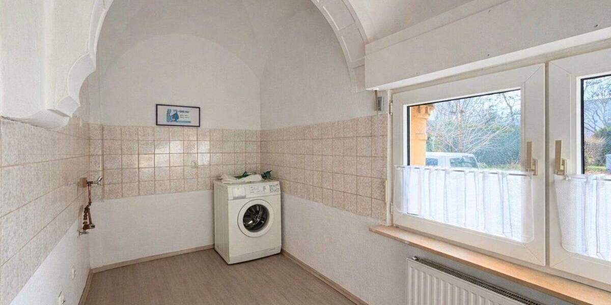 Reihenendhaus Gelsenkirchen Bismarck - 6 Zimmer, 200 m&sup2;, 249.000&euro; | Angebot:25779459