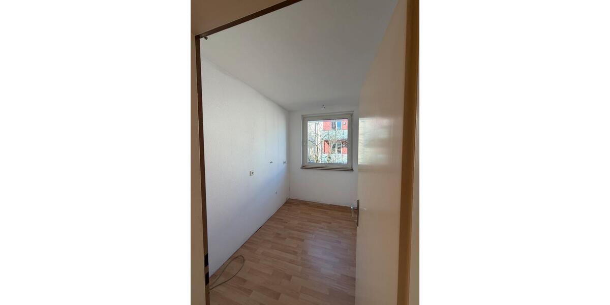 Etagenwohnung Herten Bertlich - 4 Zimmer, 91 m&sup2;, 879&euro; | Angebot:25320150