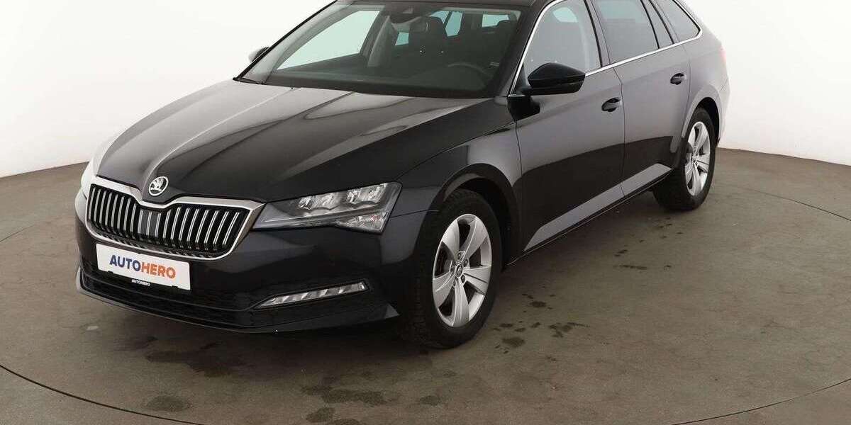 Skoda Superb 61.304 km 24.290 &euro; Essen 45141