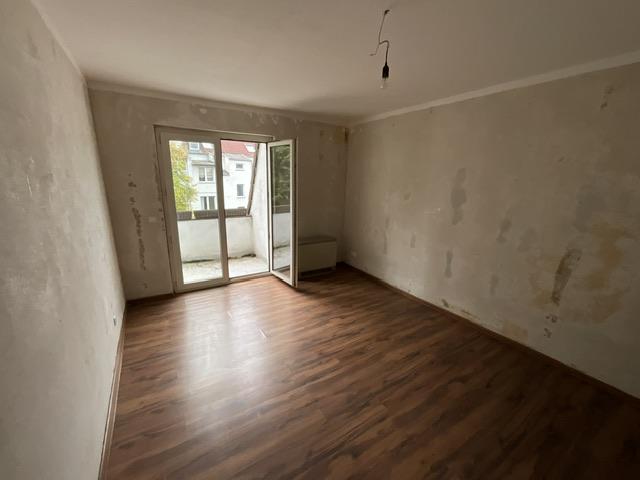 Etagenwohnung Essen Stadtbezirk III - 2 Zimmer, 63 m&sup2;, 519&euro; | Angebot:23031102