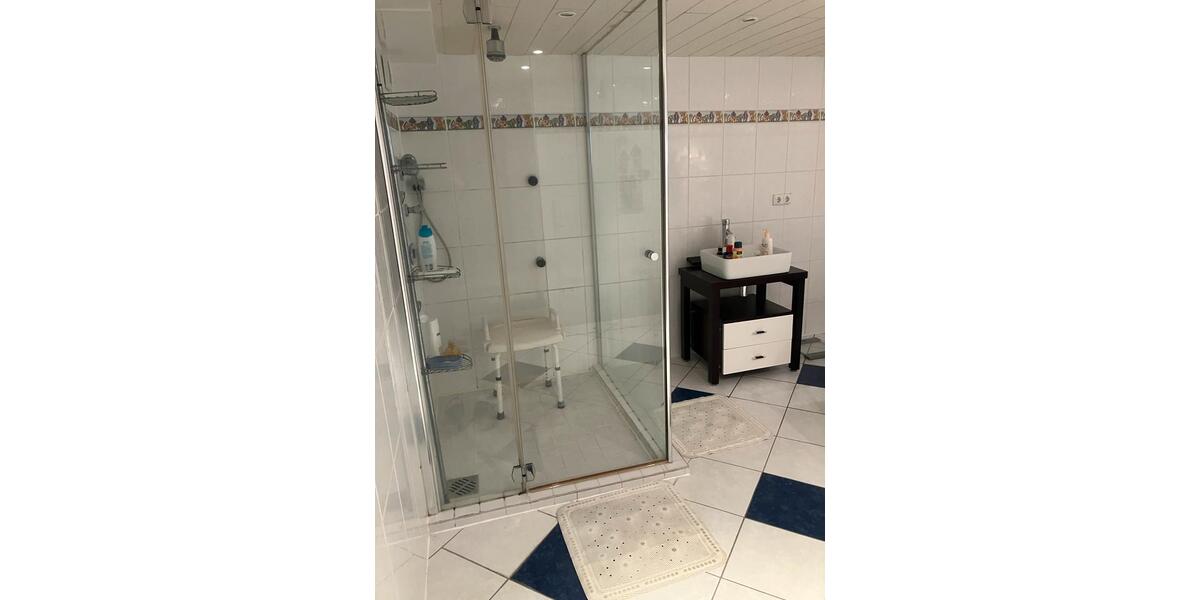 Reihenhaus Gelsenkirchen Rotthausen - 6.5 Zimmer, 200 m&sup2;, 550.000&euro; | Angebot:27285253