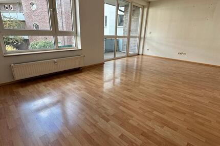 Wohnung Duisburg Duisburg-Mitte - 2.5 Zimmer, 63 m&sup2;, 535&euro; | Angebot:25289557