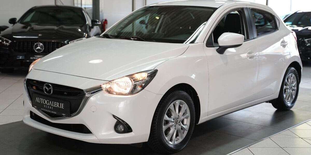 Mazda 2 137.000 km 8.300 &euro; Herne 44652