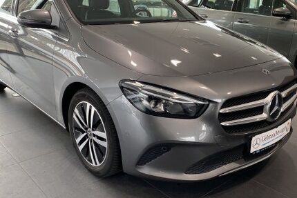 Mercedes-Benz B 180 53.601 km 25.590 &euro; Essen 45257