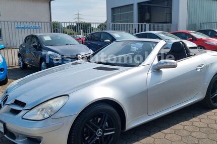 Mercedes-Benz SLK 200 183.000 km 6.599 &euro; Dinslaken 46539
