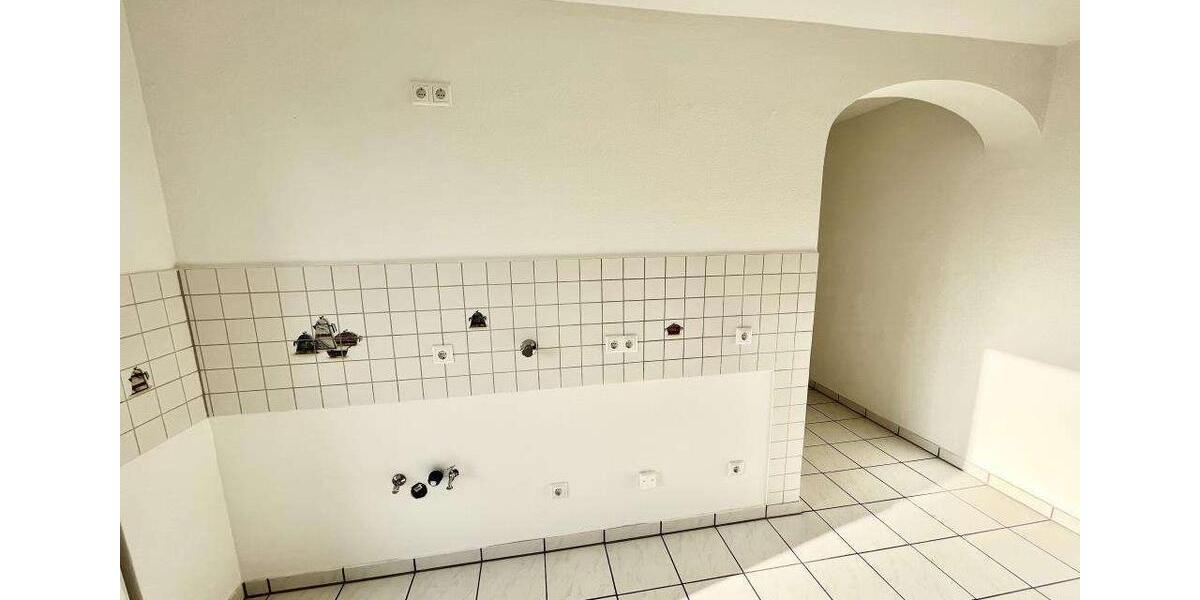 Etagenwohnung Gelsenkirchen Ückendorf - 3 Zimmer, 80 m&sup2;, 600&euro; | Angebot:26154890