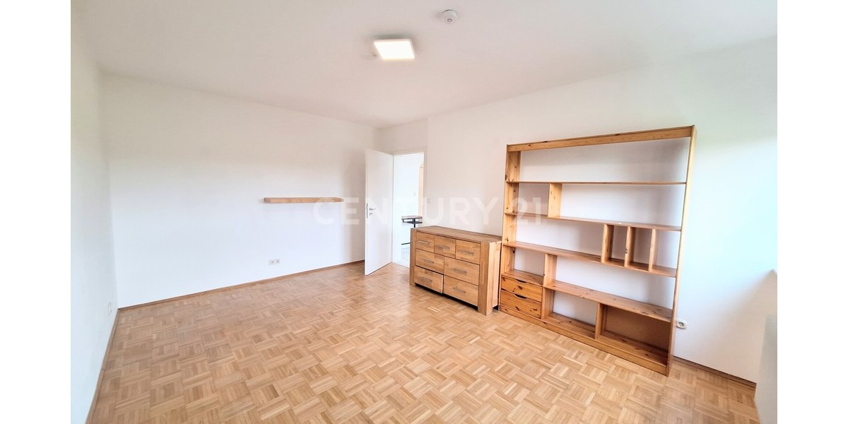 Love is in the air – Helle 3,5-Zimmer-Wohnung mit Weitblick im 6. OG - Etagenwohnung Bochum Laer | Angebot:27327929