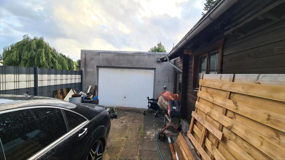 Einfamilienhaus Castrop-Rauxel Deinighausen - 6 Zimmer, 143 m&sup2;, 270.000&euro; | Angebot:25824442